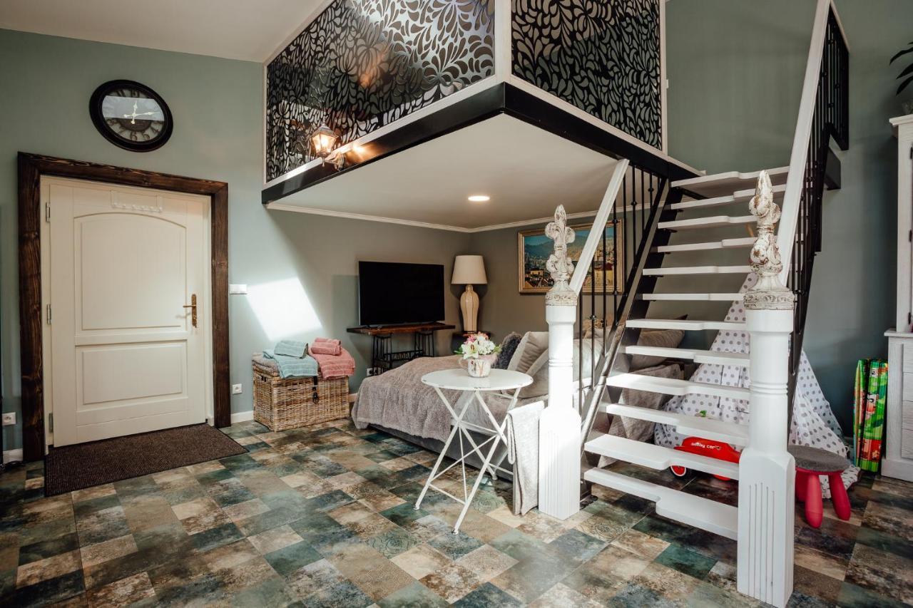 Apartman Okamih Banská Štiavnica Exteriör bild