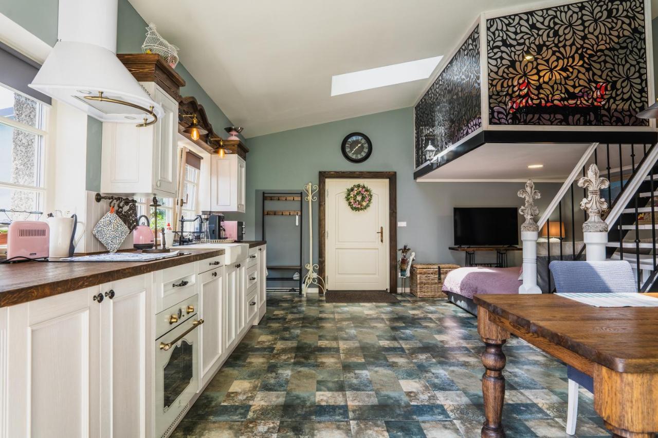 Apartman Okamih Banská Štiavnica Exteriör bild